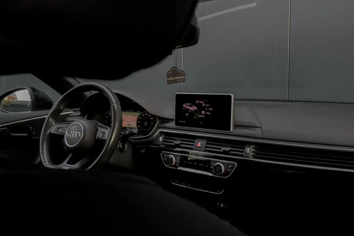 2.0 TFSI MHEV Sport S-line Edition | SFEERVERLICHTING | STOELVERWARMING | BLACK OPTIC PAKKET