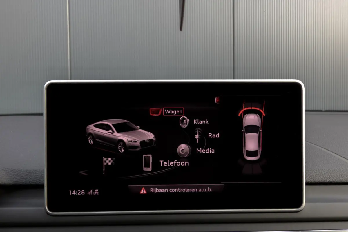 2.0 TFSI MHEV Sport S-line Edition | SFEERVERLICHTING | STOELVERWARMING | BLACK OPTIC PAKKET