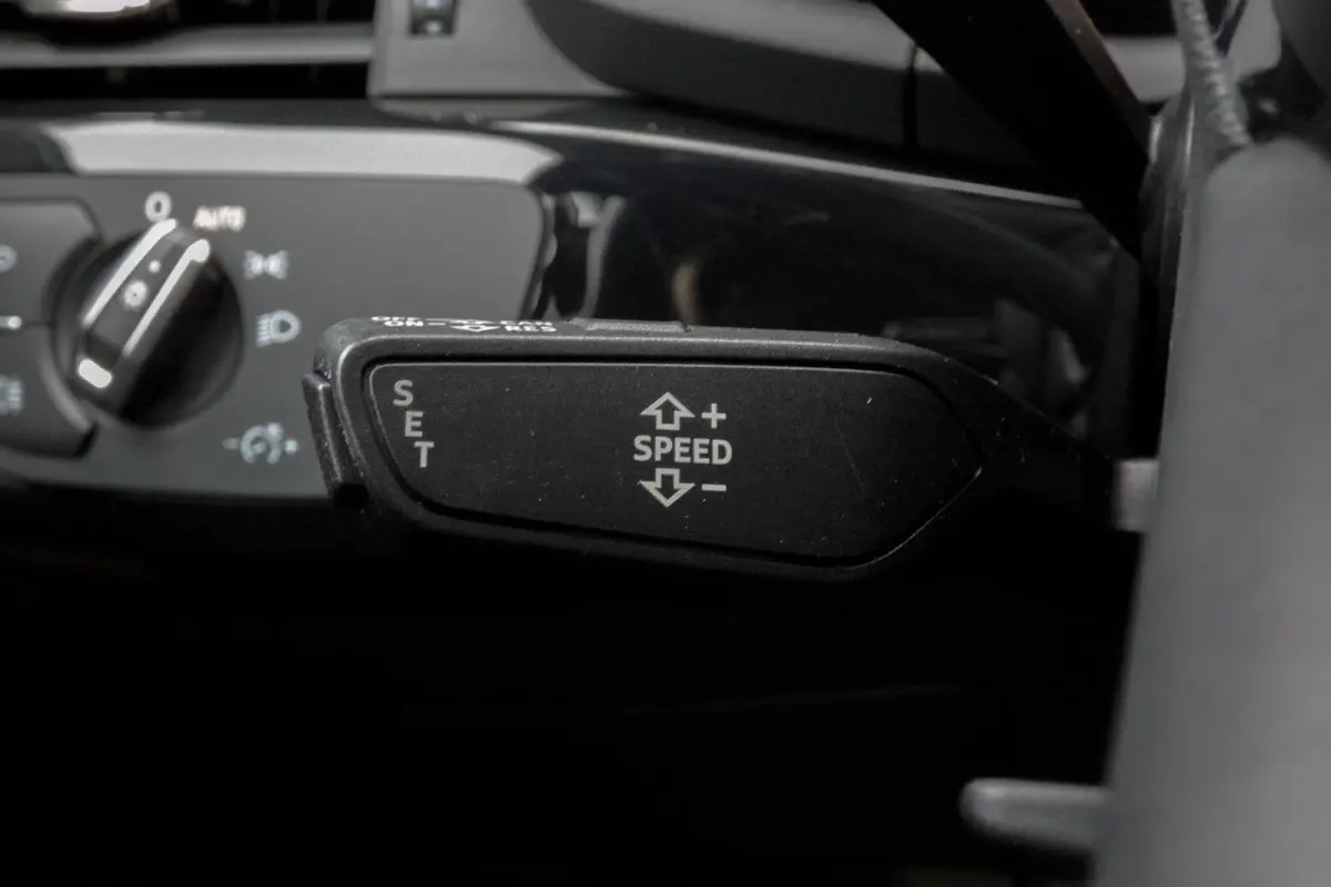 2.0 TFSI MHEV Sport S-line Edition | SFEERVERLICHTING | STOELVERWARMING | BLACK OPTIC PAKKET
