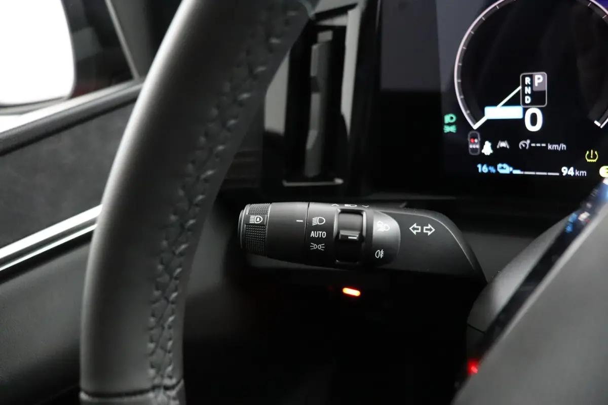 Instyle 87 kWh | € 3.000 Korting! | | 360º Camera | Adaptive Cruise Control | Bekleding Leder | Climate Control | Elektrische Kofferklep | Elektrische Stoelen | Google Navigatie | Panoram