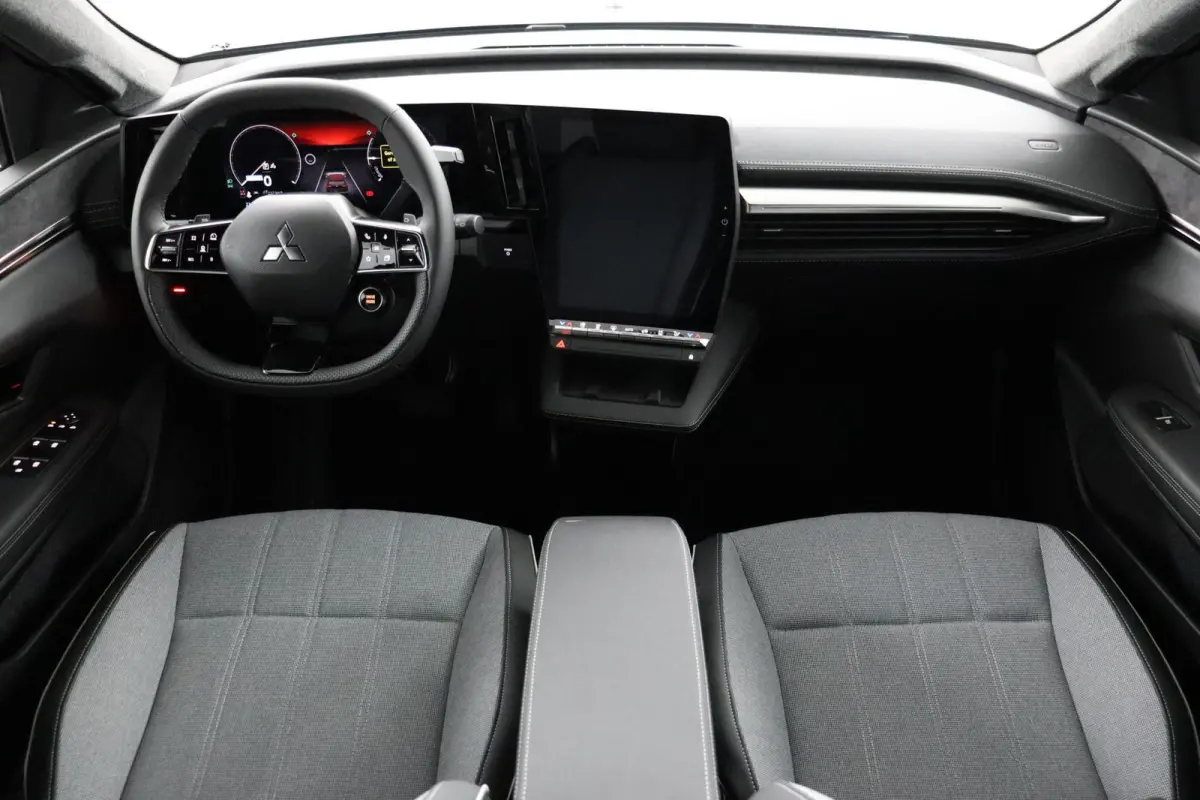 Intense+ 87 kWh | € 4.000 Korting! | 360° Camera | Adaptive Cruise Control | Climate Control | Elektrische Kofferklep | Google Navigatie | Parkeer Assistent | Stoel- en Stuurverwarming
