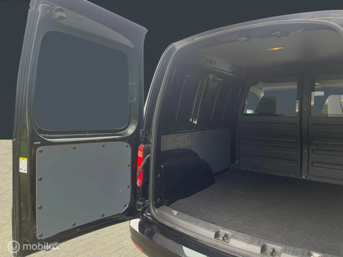 Bestel 1.2 TSI Benzine Edition Black Leder Cruise contrl Schuifdeur Lichtmetaal 18Inch Zeer mooi!