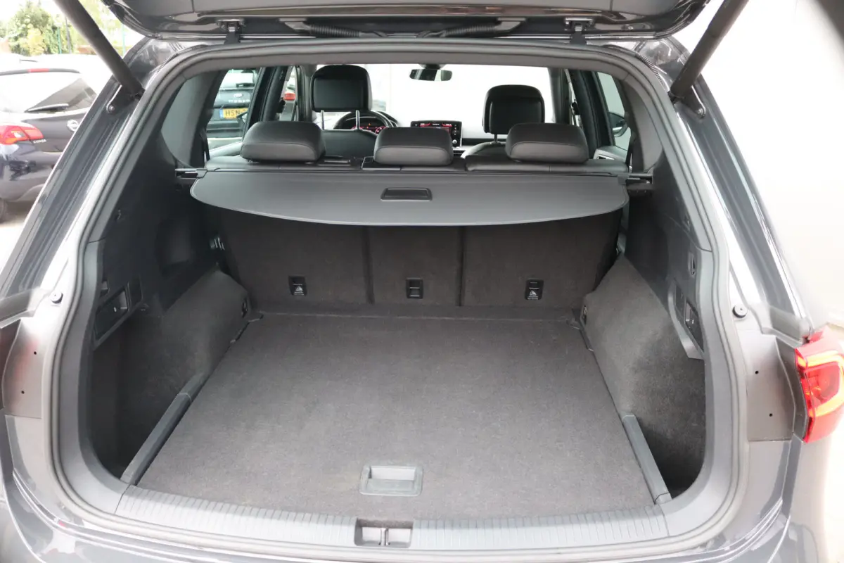 1.5 TSI 150PK Xcellence Elektr.-trekhaak/Winter-pack/Keyfree/Navigatie/Camera