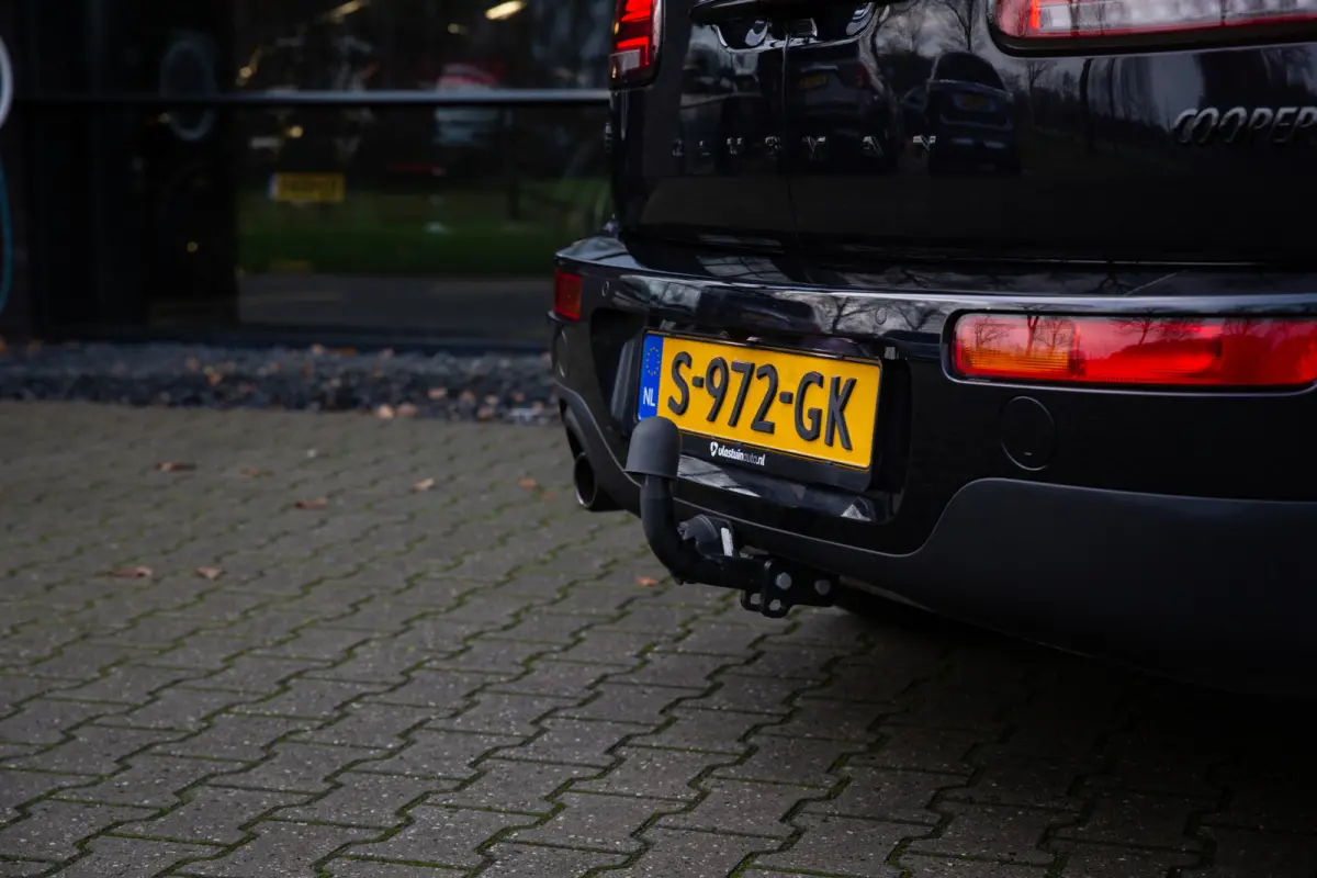 Mini 1.5 Cooper MINI Yours , Trekhaak, Pano, H&K, Leder, Camera, Memory