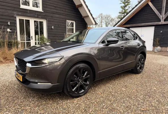 2.0 e-SkyActiv-X M Hybrid Homura
