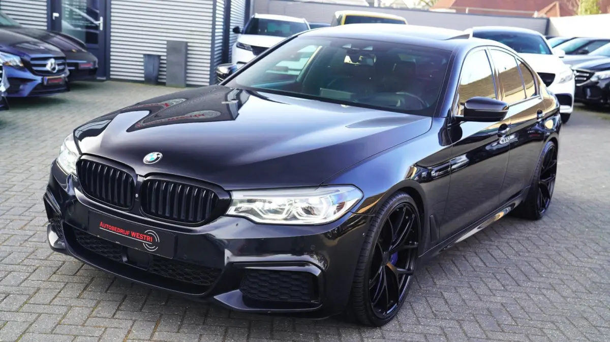 M550d xDrive| Schuifdak | Stoelkoeling | Adaptieve Cruise control | 400 PK | Luxe Nappa Leder | Shadow Line | Dealer o