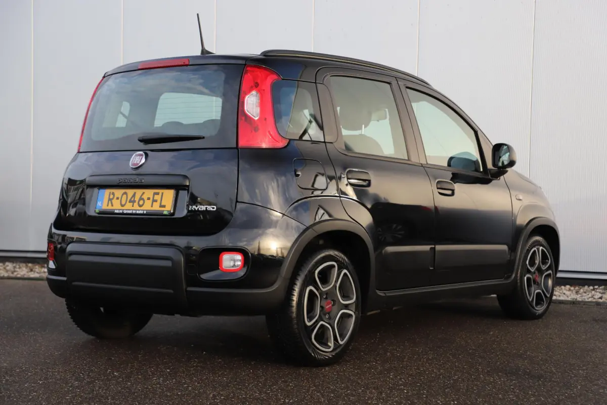 1.0 Hybrid City Life 69PK Carplay Android Navigatie Airco All-Season Banden!