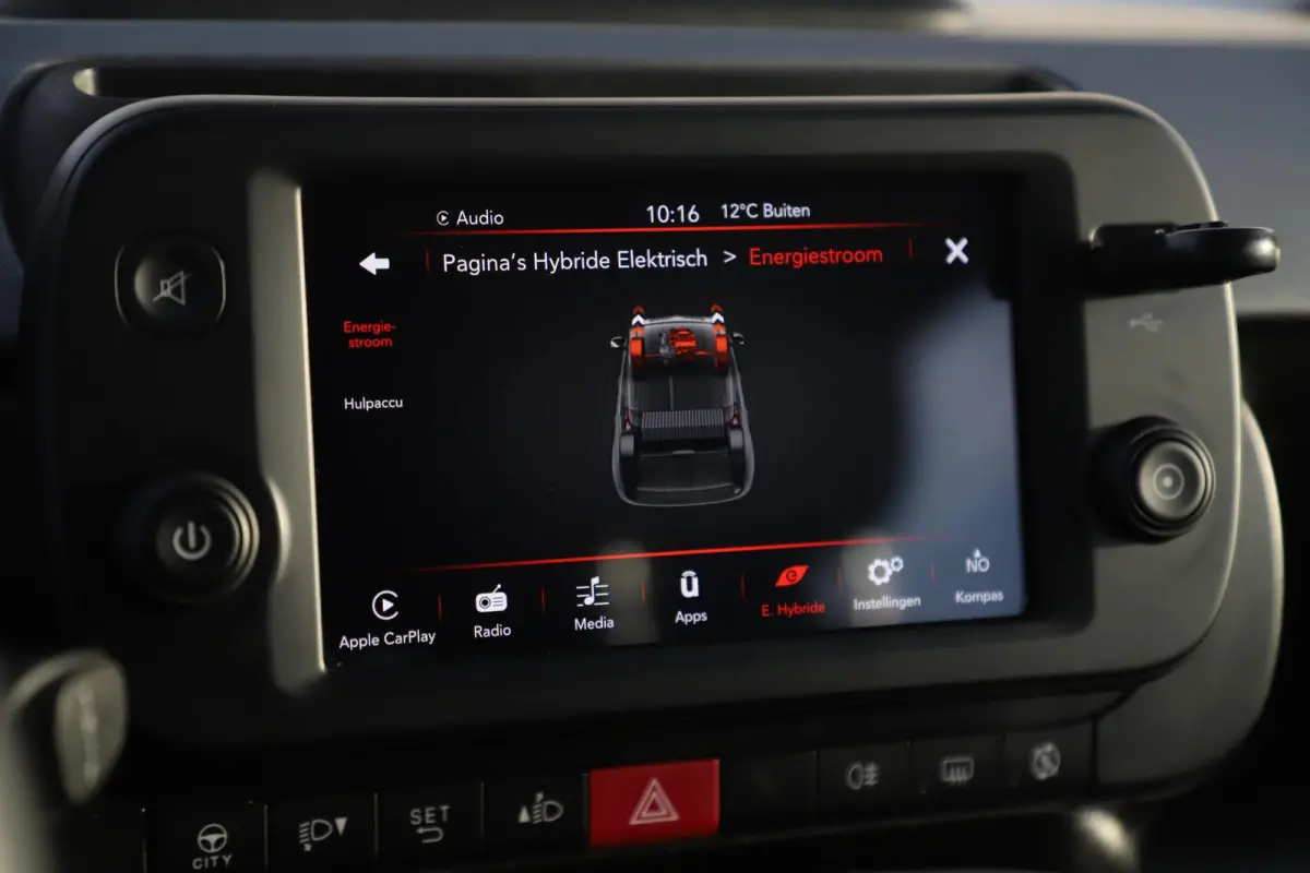 1.0 Hybrid City Life 69PK Carplay Android Navigatie Airco All-Season Banden!