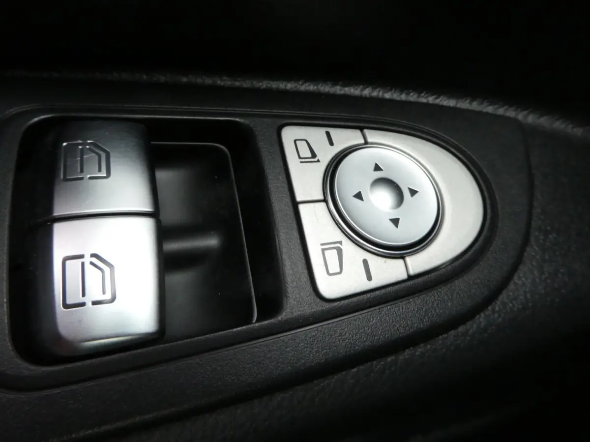 114 CDI Lang L2 automaat, 3 zits, camera, trekhaak
