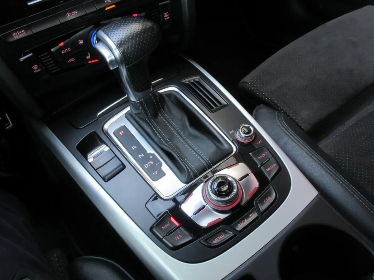 3.0 TFSI 200Kw Quattro S-Line Aut Leer Schuifdak