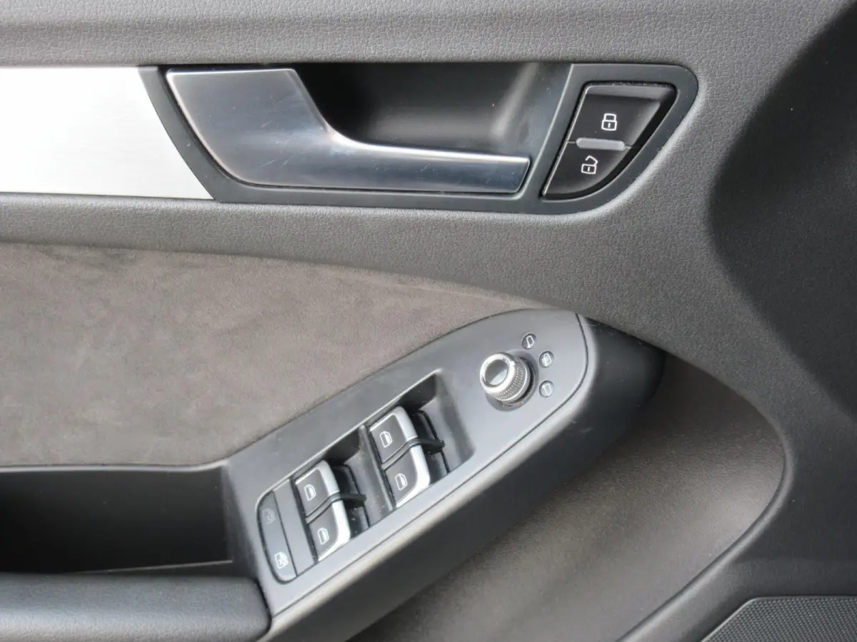 3.0 TFSI 200Kw Quattro S-Line Aut Leer Schuifdak