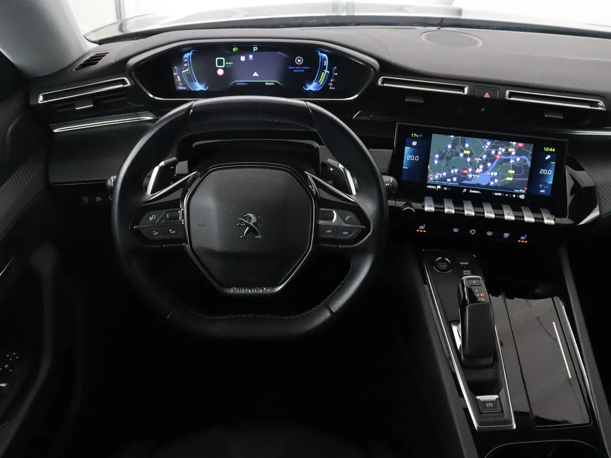 1.6 HYbrid 225 Allure | Stoelverwarming | Trekhaak | Adaptive cruise | Camera | Carplay | Half leder | Keyless | Full LED | Climate control | Sfeerverlichting | PHEV | Plug In