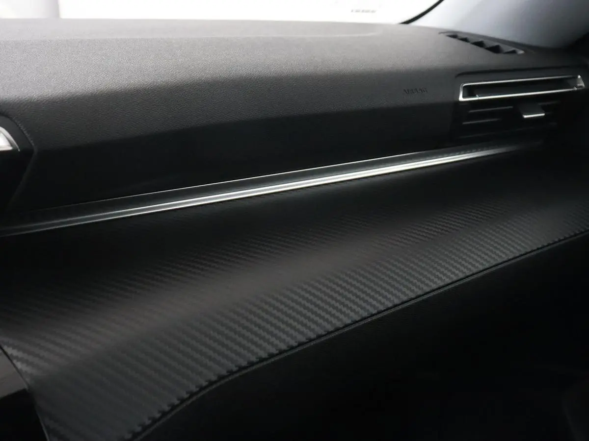 1.6 HYbrid 225 Allure | Stoelverwarming | Trekhaak | Adaptive cruise | Camera | Carplay | Half leder | Keyless | Full LED | Climate control | Sfeerverlichting | PHEV | Plug In
