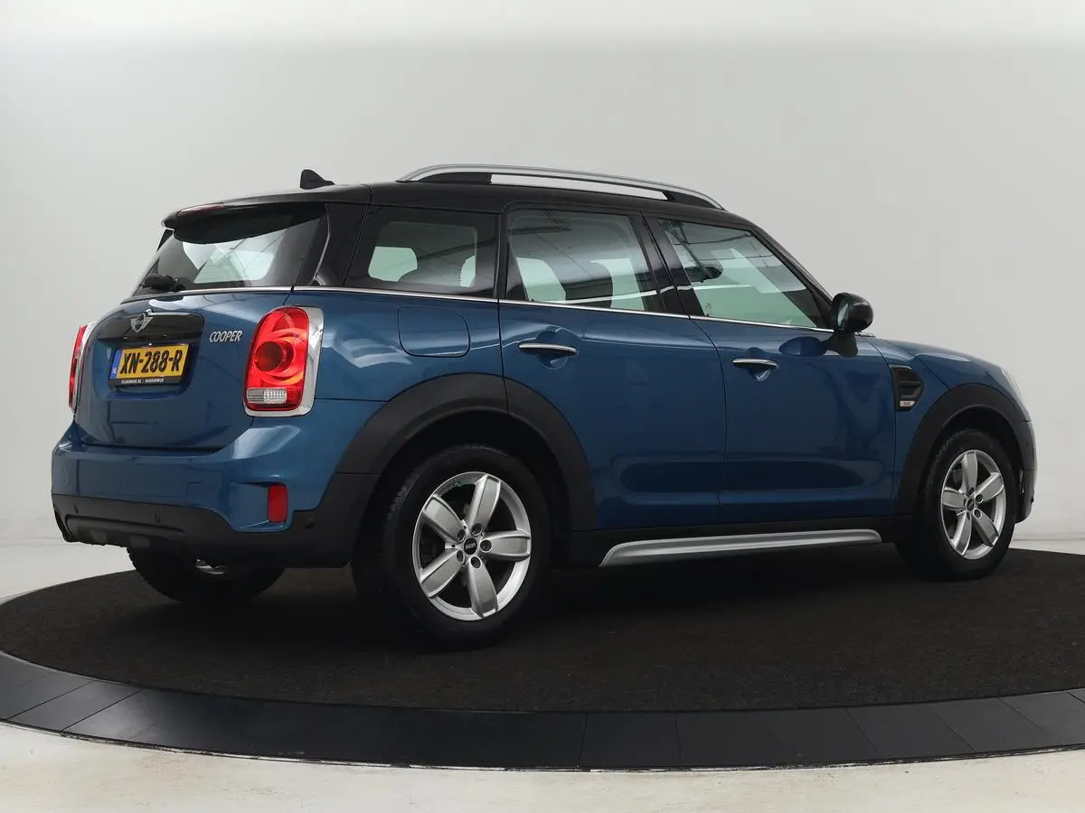 1.5 Cooper Chili | Automaat | Full LED | Navigatie | Parkeerhulp | Climate control | 17'' | Bluetooth | Cruise control