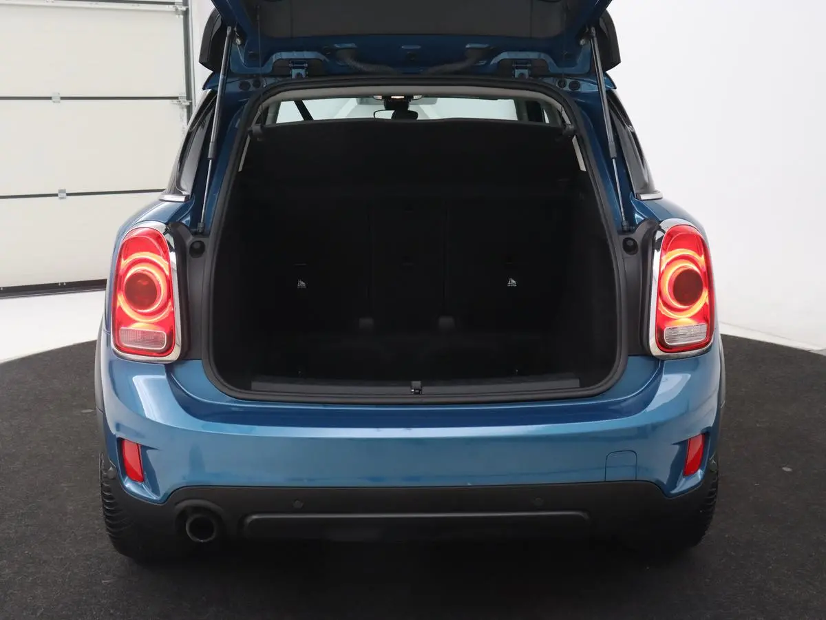 1.5 Cooper Chili | Automaat | Full LED | Navigatie | Parkeerhulp | Climate control | 17'' | Bluetooth | Cruise control