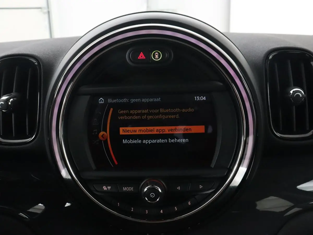 1.5 Cooper Chili | Automaat | Full LED | Navigatie | Parkeerhulp | Climate control | 17'' | Bluetooth | Cruise control