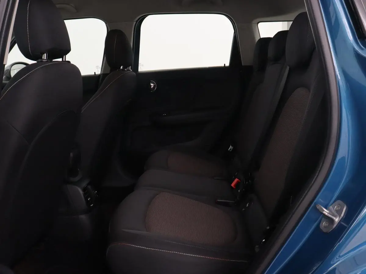 1.5 Cooper Chili | Automaat | Full LED | Navigatie | Parkeerhulp | Climate control | 17'' | Bluetooth | Cruise control