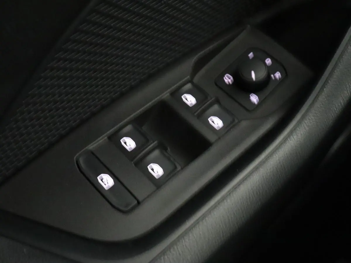 1.4 TSI iV PHEV Business Edition | Head-Up | Stoelverwarming | Carplay | Navigatie | Achterbankverwarming | Memory | Full LED | Sfeerverlichting | Keyless | Plug In