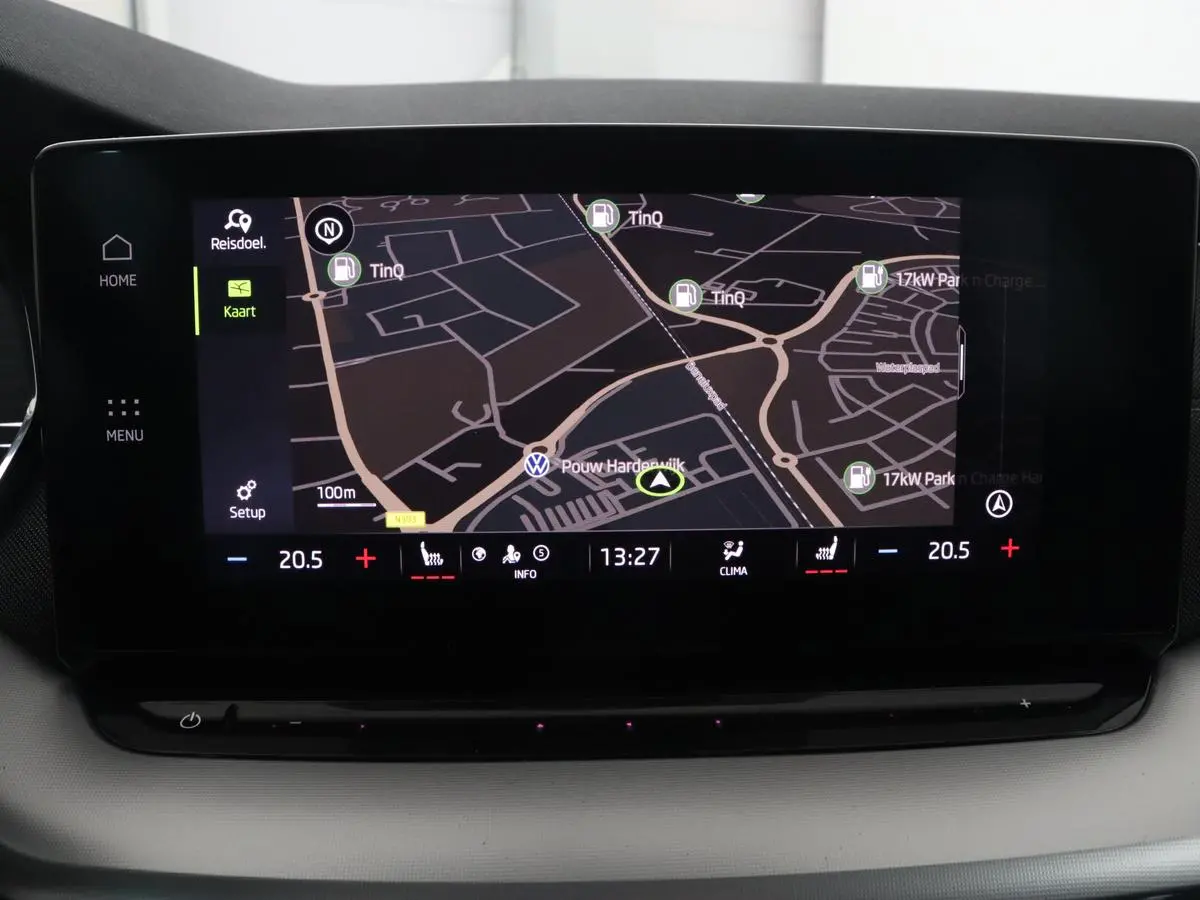 1.4 TSI iV PHEV Business Edition | Head-Up | Stoelverwarming | Carplay | Navigatie | Achterbankverwarming | Memory | Full LED | Sfeerverlichting | Keyless | Plug In