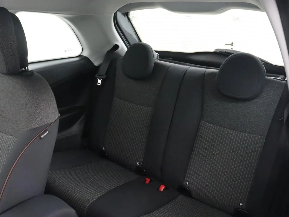 Icon 45 kWh | 3 Fase | Camera | Carplay | Full LED | Navigatie | Keyless | Climate control | Cruise control | Bluetooth