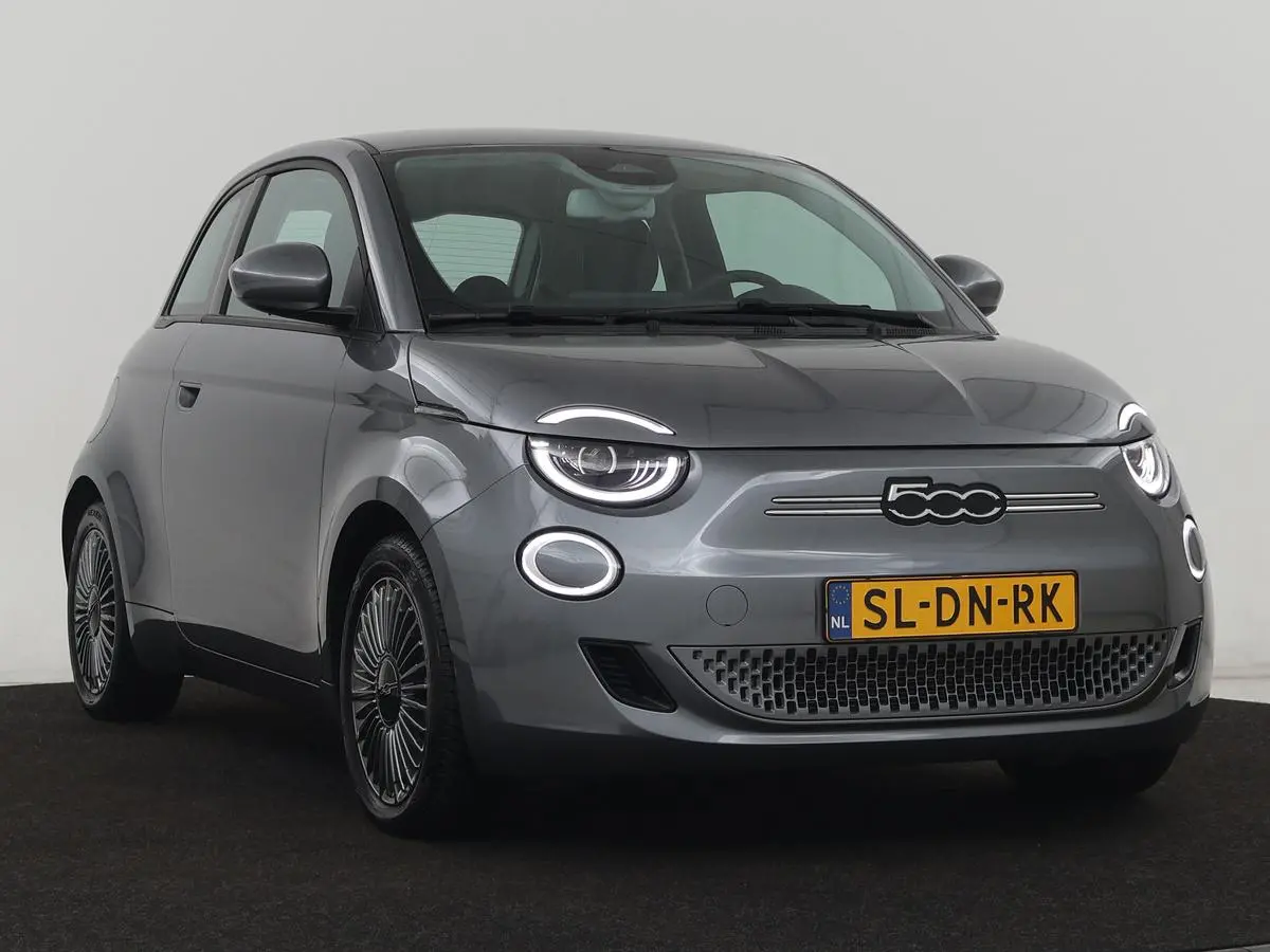 Icon 45 kWh | 3 Fase | Camera | Carplay | Full LED | Navigatie | Keyless | Climate control | Cruise control | Bluetooth