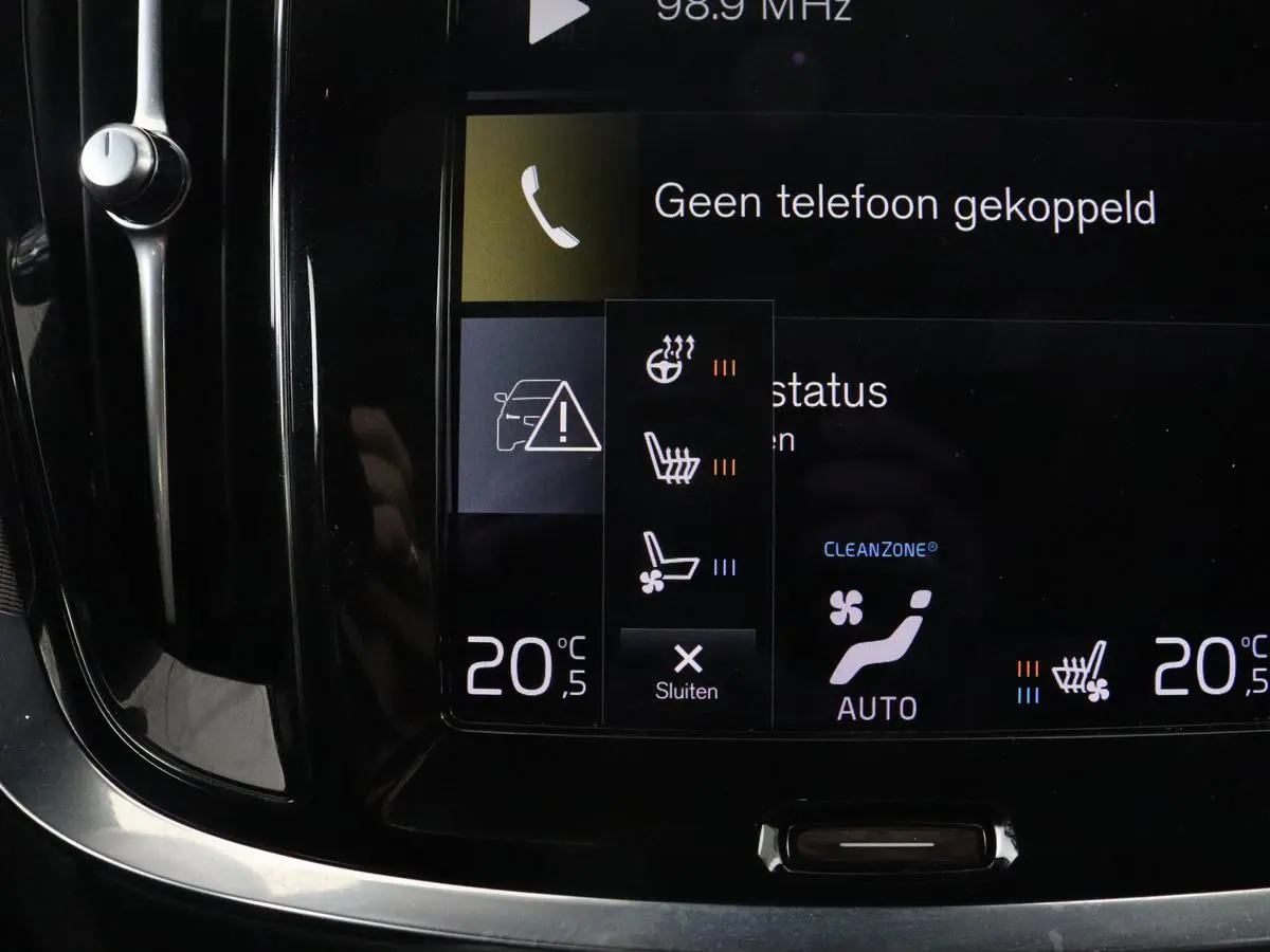 2.0 Recharge T6 R-Design | Panoramadak | Leder | 360 Camera | Head-Up | Adaptive cruise | Stoelventilatie | Harman/Kardon | Massage | Carplay | Navigatie | Full LED | Memory | PHEV | Plug In