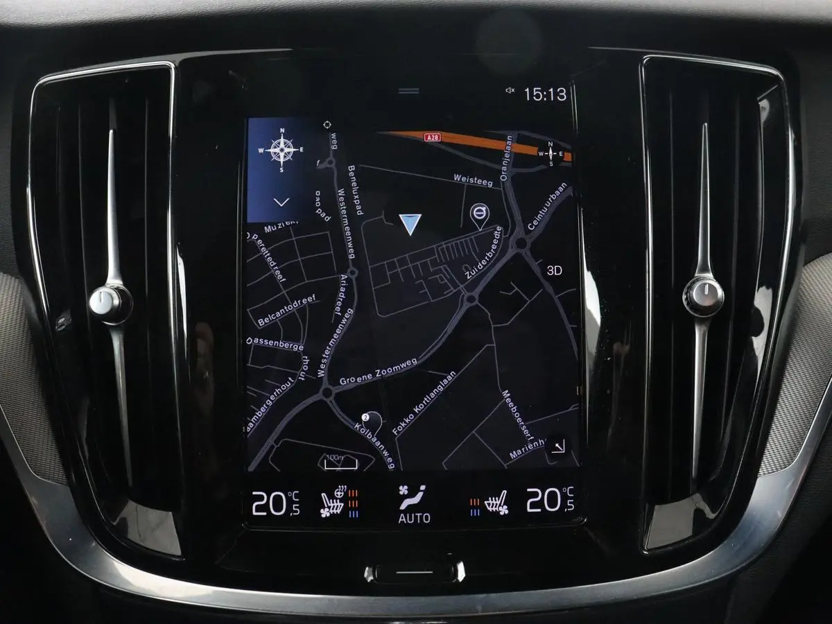 2.0 Recharge T6 R-Design | Panoramadak | Leder | 360 Camera | Head-Up | Adaptive cruise | Stoelventilatie | Harman/Kardon | Massage | Carplay | Navigatie | Full LED | Memory | PHEV | Plug In