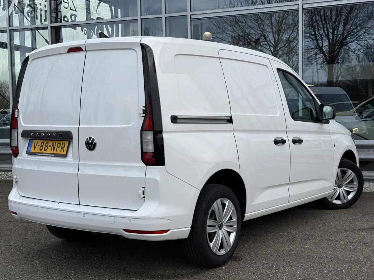 2.0 TDI 122PK L1 | Navi | Camera | ACC | PDC