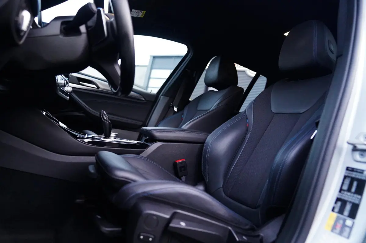 XDrive30e High Executive | Adaptieve Cruise | BMW LED | Luxe Leder | Hybride | Verwarmde voorstoelen |