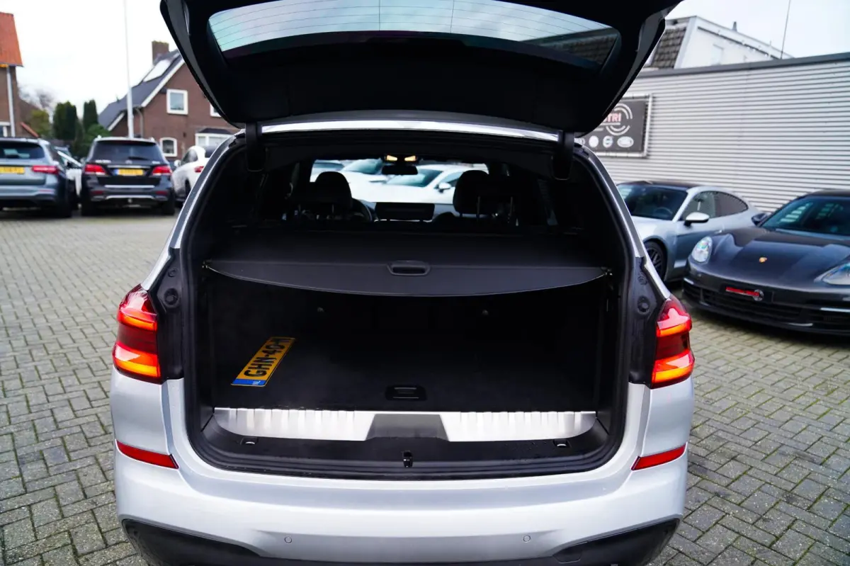 XDrive30e High Executive | Adaptieve Cruise | BMW LED | Luxe Leder | Hybride | Verwarmde voorstoelen |