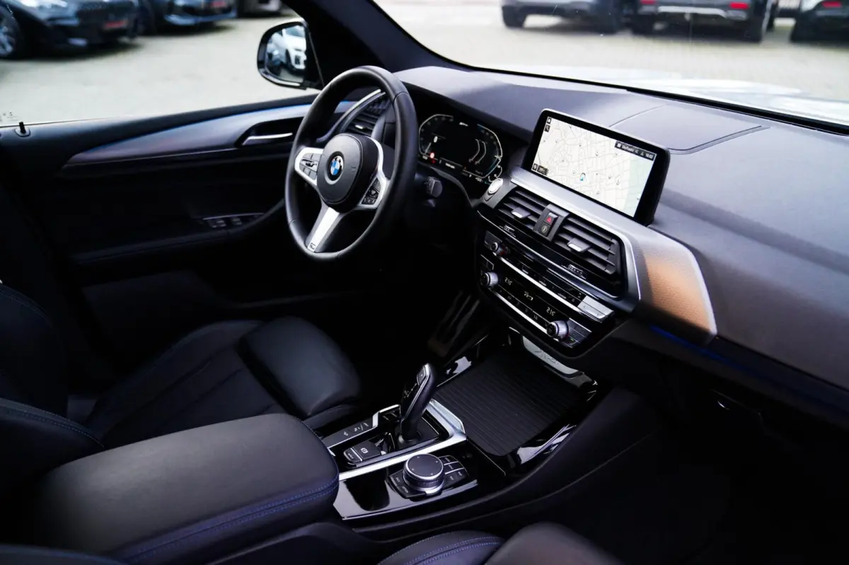 XDrive30e High Executive | Adaptieve Cruise | BMW LED | Luxe Leder | Hybride | Verwarmde voorstoelen |
