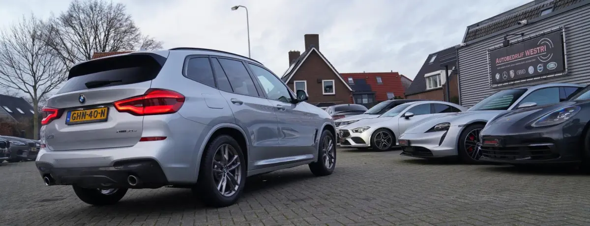 XDrive30e High Executive | Adaptieve Cruise | BMW LED | Luxe Leder | Hybride | Verwarmde voorstoelen |