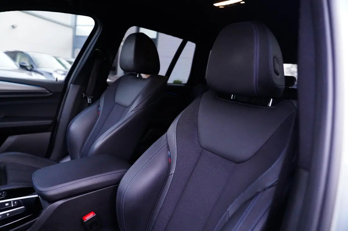 XDrive30e High Executive | Adaptieve Cruise | BMW LED | Luxe Leder | Hybride | Verwarmde voorstoelen |