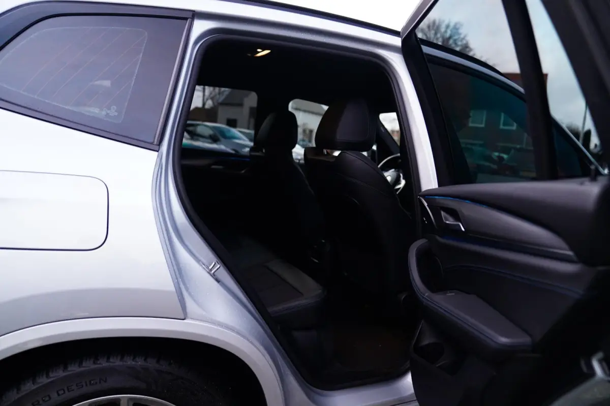 XDrive30e High Executive | Adaptieve Cruise | BMW LED | Luxe Leder | Hybride | Verwarmde voorstoelen |