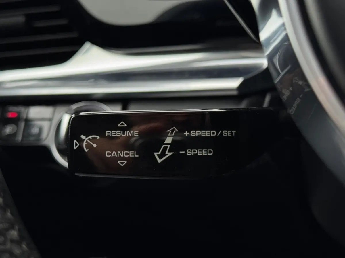 2.9 4 E-Hybrid Exe. M2018 NAVI CAMERA CLIMATE LEDER LED SPORTVEL