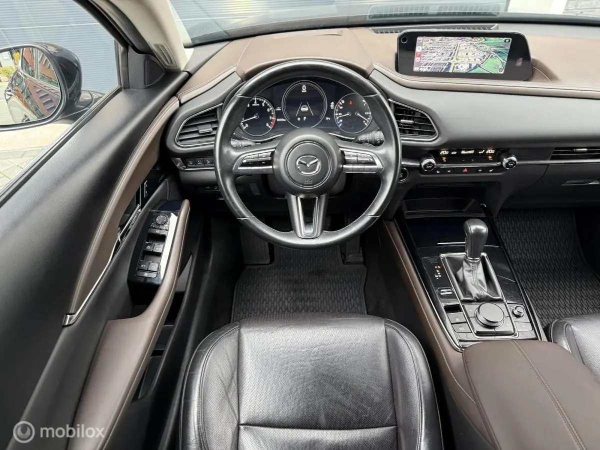 2.0 e-SkyActiv-G M Hybrid Luxury Leer Carplay Bose 360 Camera Trekhaak LED ACC