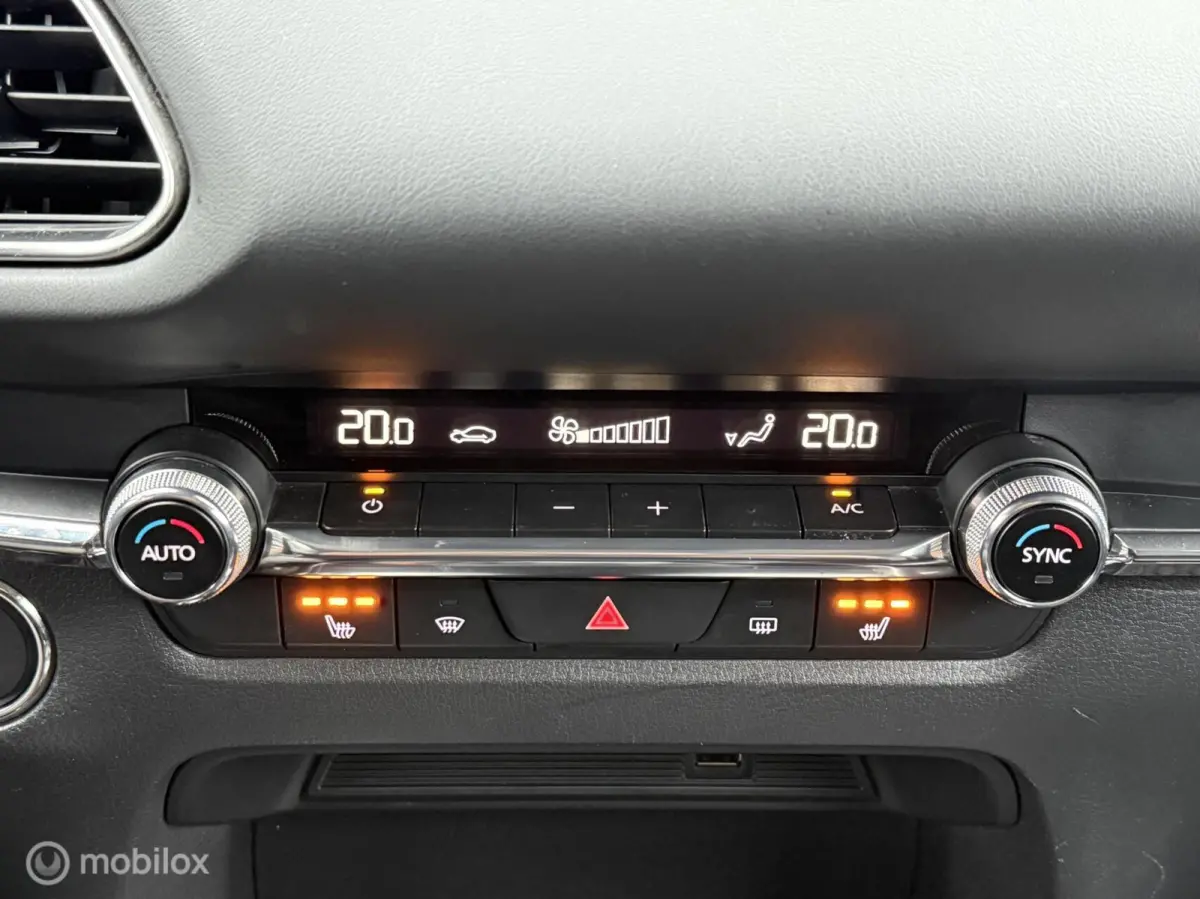 2.0 e-SkyActiv-G M Hybrid Luxury Leer Carplay Bose 360 Camera Trekhaak LED ACC