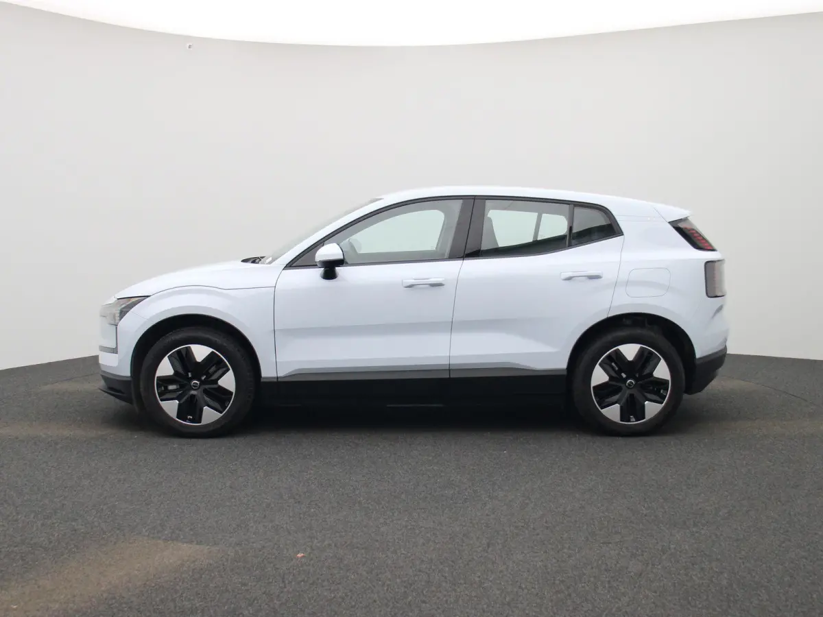Single Motor Core | Google Navigatie | Achteruitrijcamera | Keyless | Adaptive Cruise Control | Apple CarPlay Adroid Auto