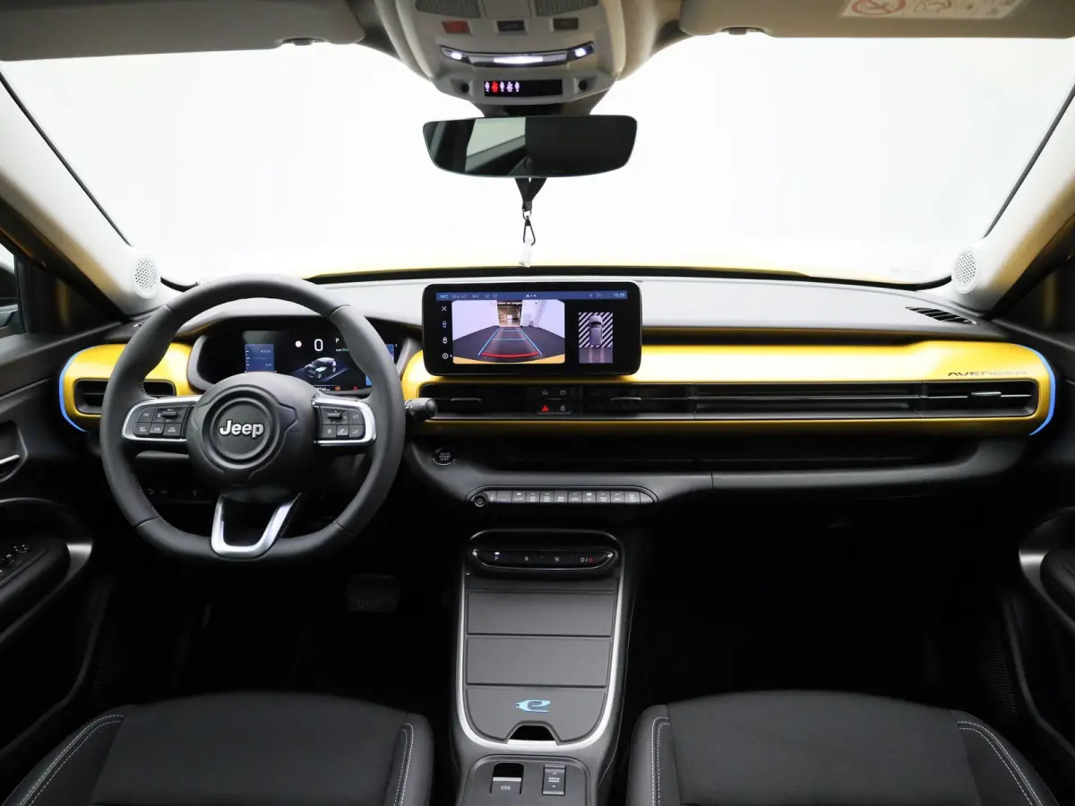 54kWh 1st Edition | ACHTERUITRIJCAMERA | NAVIGATIE | CLIMATE CONTROL | STOELVERWARMING | APPLE CARPLAY | ANDROID AUTO |