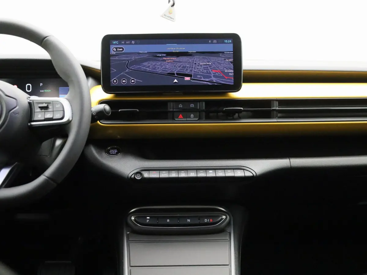 54kWh 1st Edition | ACHTERUITRIJCAMERA | NAVIGATIE | CLIMATE CONTROL | STOELVERWARMING | APPLE CARPLAY | ANDROID AUTO |