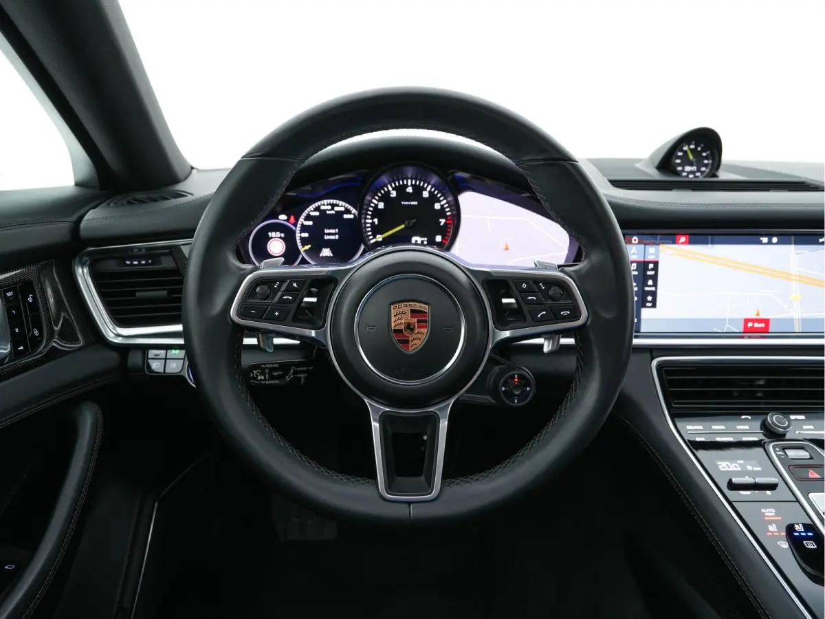 2.9 4 E-Hybrid (Plug-In) Aut. *PANO | LEATHER | NAVI-FULLMAP | AIR-SUSPENSION | KEYLESS | BOSE-SURROUND | SOFT-CLOSE | ADAPT-CRUISE | SURROUND-VIEW | DAB | MEMORY-PACK | CARPLAY | SPORT-SEAT