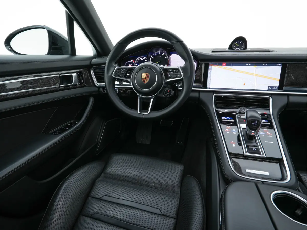 2.9 4 E-Hybrid (Plug-In) Aut. *PANO | LEATHER | NAVI-FULLMAP | AIR-SUSPENSION | KEYLESS | BOSE-SURROUND | SOFT-CLOSE | ADAPT-CRUISE | SURROUND-VIEW | DAB | MEMORY-PACK | CARPLAY | SPORT-SEAT