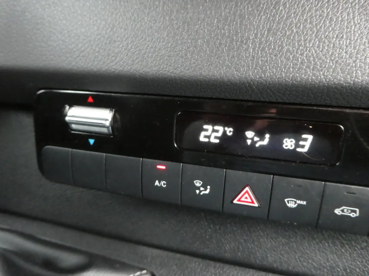 314cdi 143pk, L2 H1 met Airco, Navigatie, Cruisecontrol.