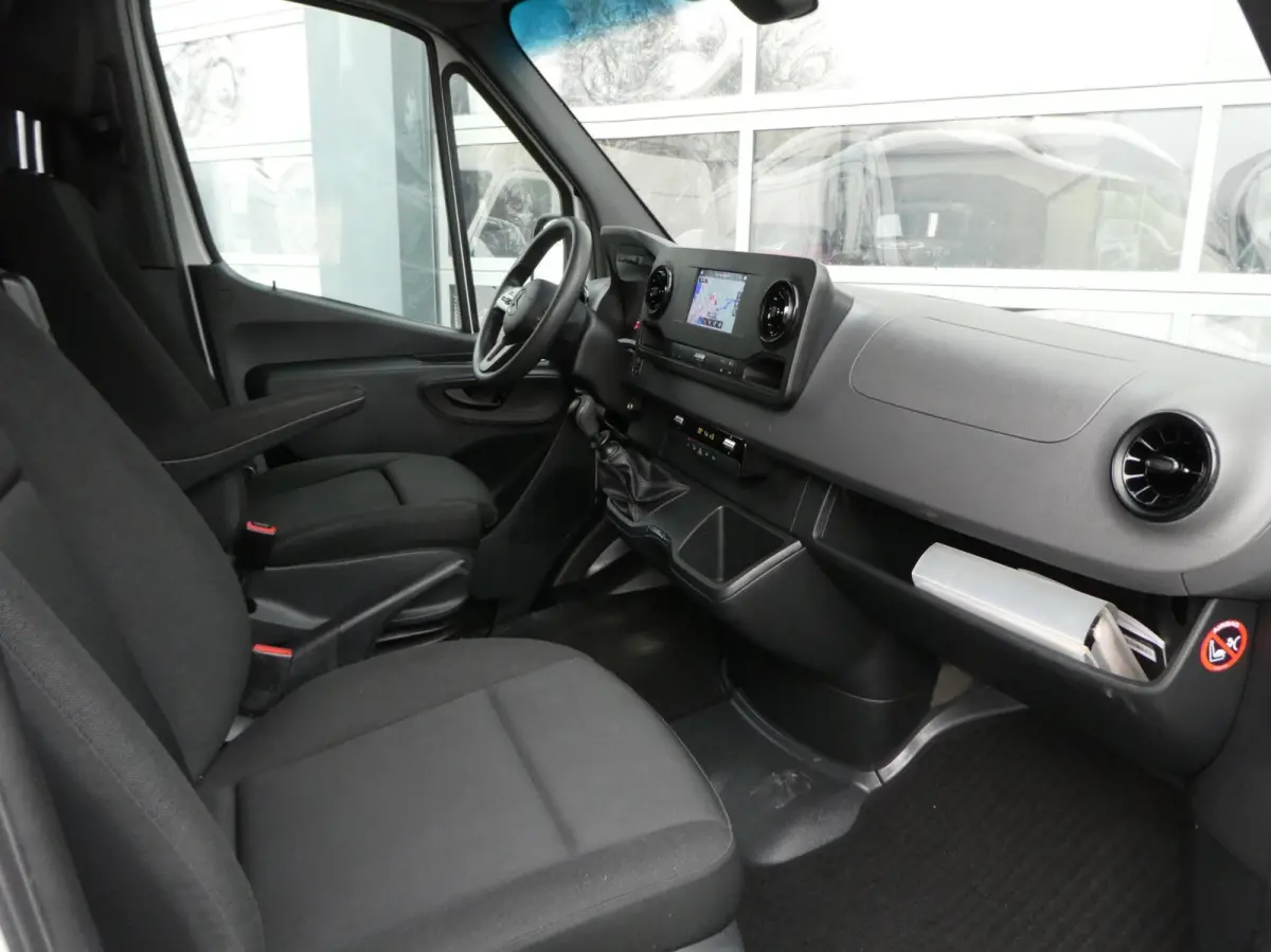 314cdi 143pk, L2 H1 met Airco, Navigatie, Cruisecontrol.
