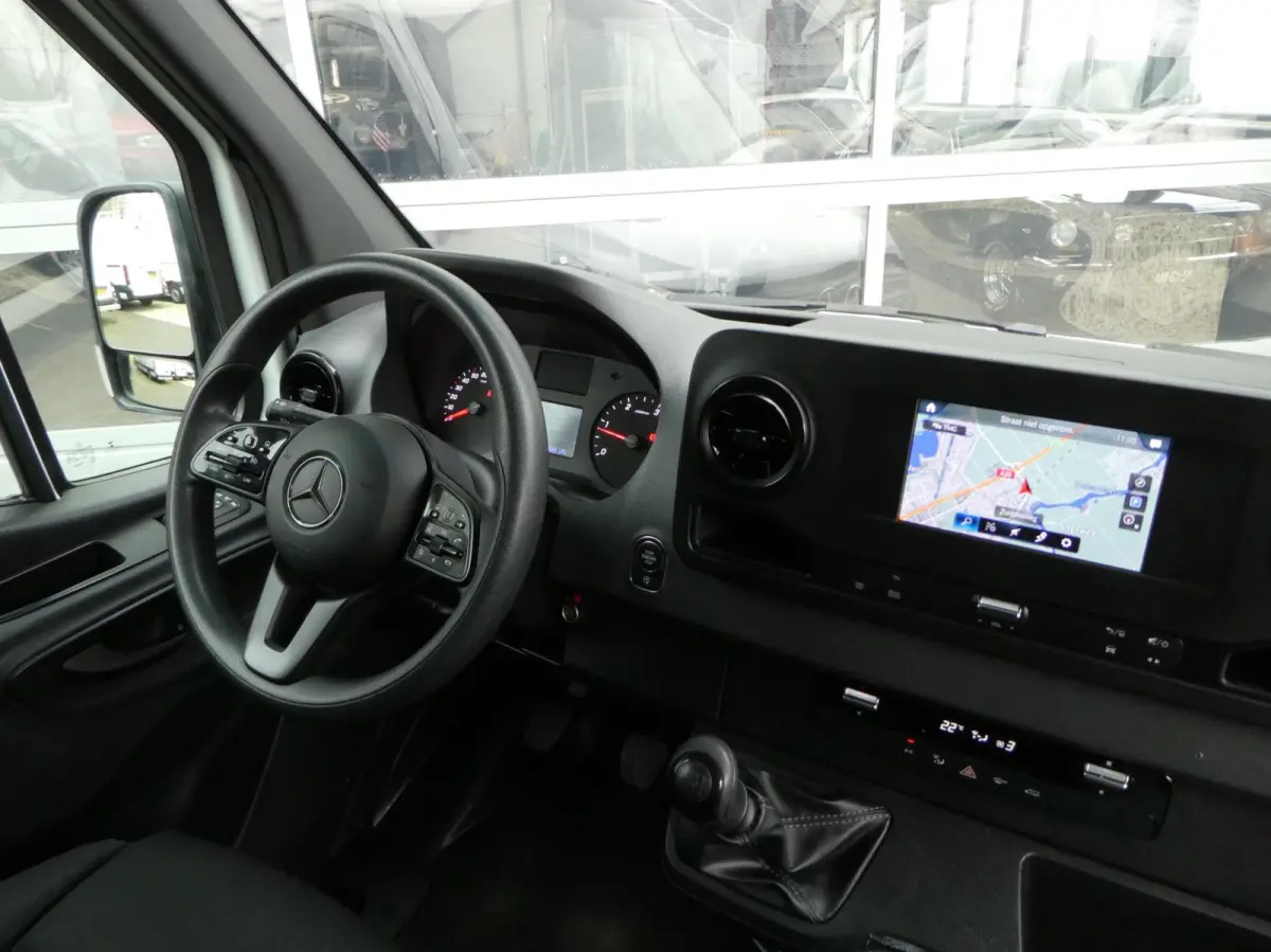 314cdi 143pk, L2 H1 met Airco, Navigatie, Cruisecontrol.