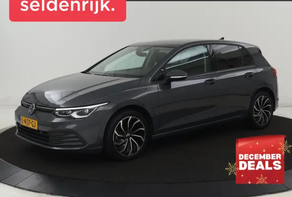 1.0 eTSI Life Business | Stoelverwarming | Massage | Carplay | Adaptive cruise | Sfeerverlichting | Navigatie | Park Assist | Getint glas | Full LED