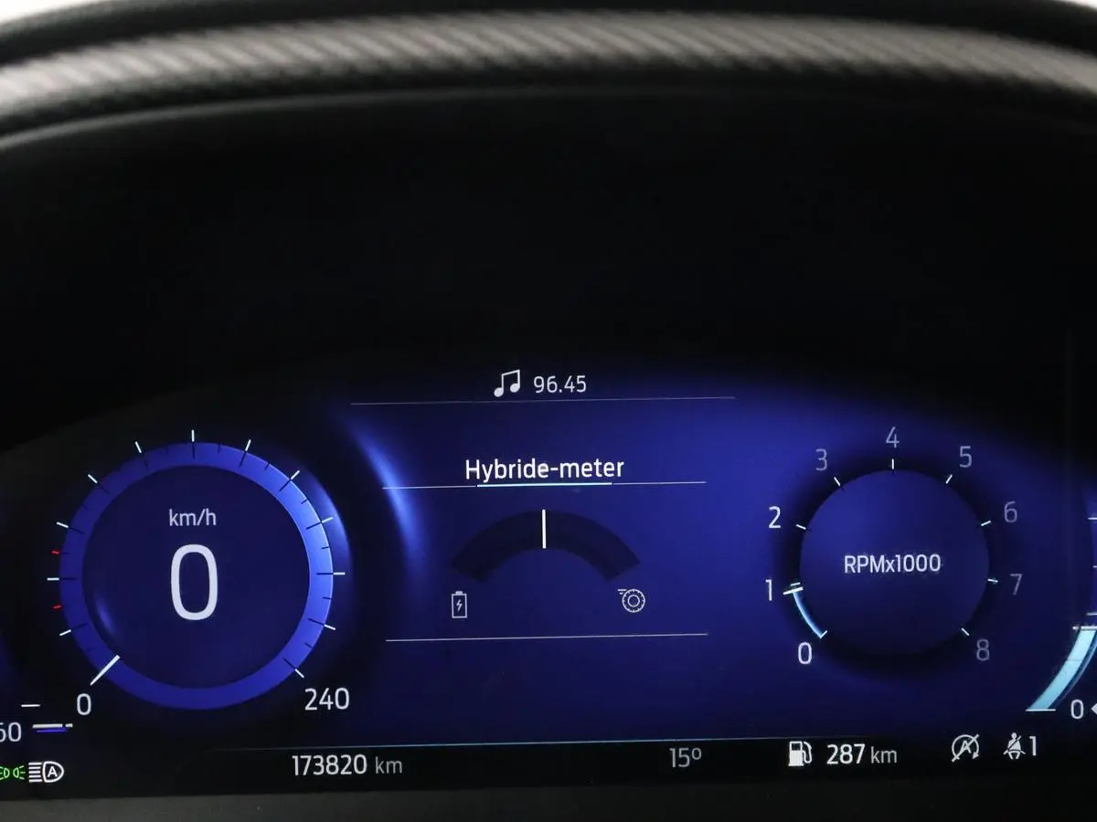 1.0 EcoBoost Hybrid ST-Line X | Adaptive cruise | Camera | Half leder | B&O Sound | Carplay | Navigatie | Digital Cockpit | Full LED | Dodehoek detectie | Climate control | Bluetooth