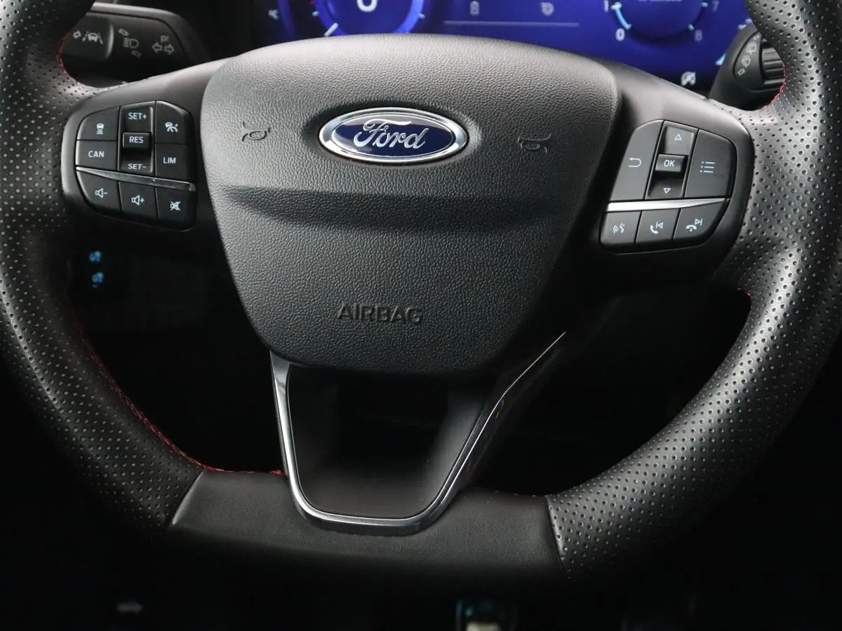 1.0 EcoBoost Hybrid ST-Line X | Adaptive cruise | Camera | Half leder | B&O Sound | Carplay | Navigatie | Digital Cockpit | Full LED | Dodehoek detectie | Climate control | Bluetooth