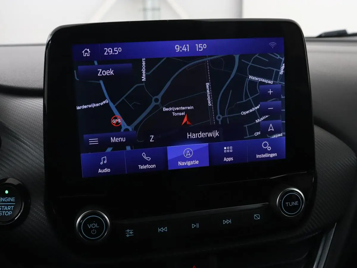 1.0 EcoBoost Hybrid ST-Line X | Adaptive cruise | Camera | Half leder | B&O Sound | Carplay | Navigatie | Digital Cockpit | Full LED | Dodehoek detectie | Climate control | Bluetooth
