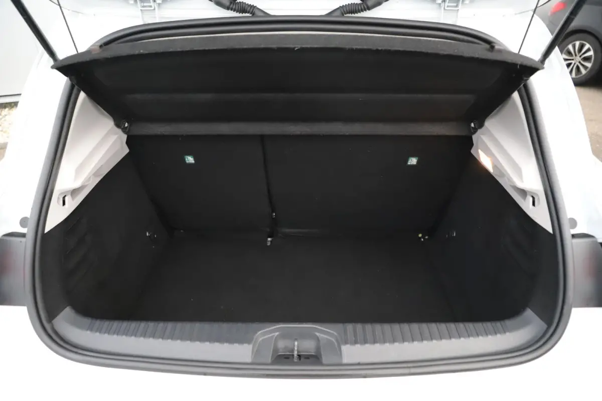 1.0 TCe Bi-Fuel Zen Navigatie Carplay Android Airco Cruise Control Rijstrooksensor Parkeersensor